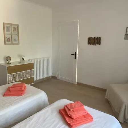 D'hotes Zephyr Libeccio Le Moulin De Predelles Bed & Breakfast Reillanne